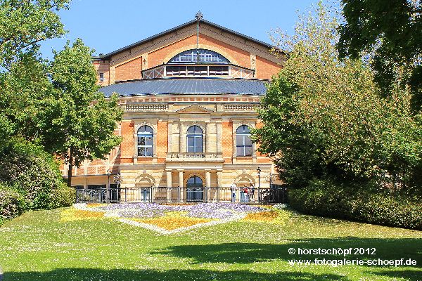 Bayreuth - Festspielhaus Suedansicht (g) 